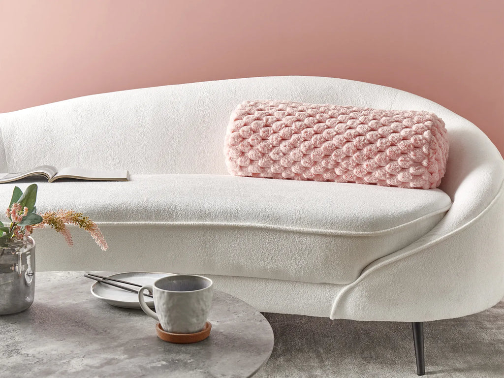 Sierkussen CushioLush™ – Nepbont 22 x 60 cm – Effenkleurig Roze